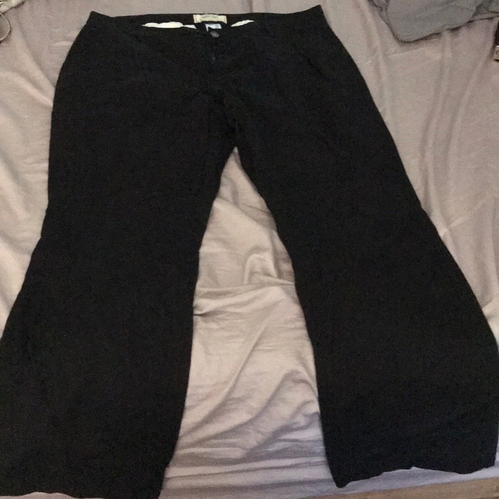 Old navy black bootcut favorite khaki pants